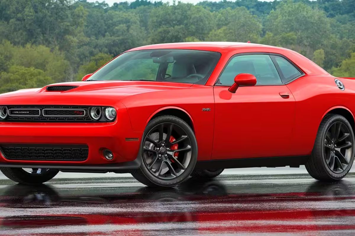 2024 Dodge Challenger Price in India, Specs, Mileage, Images