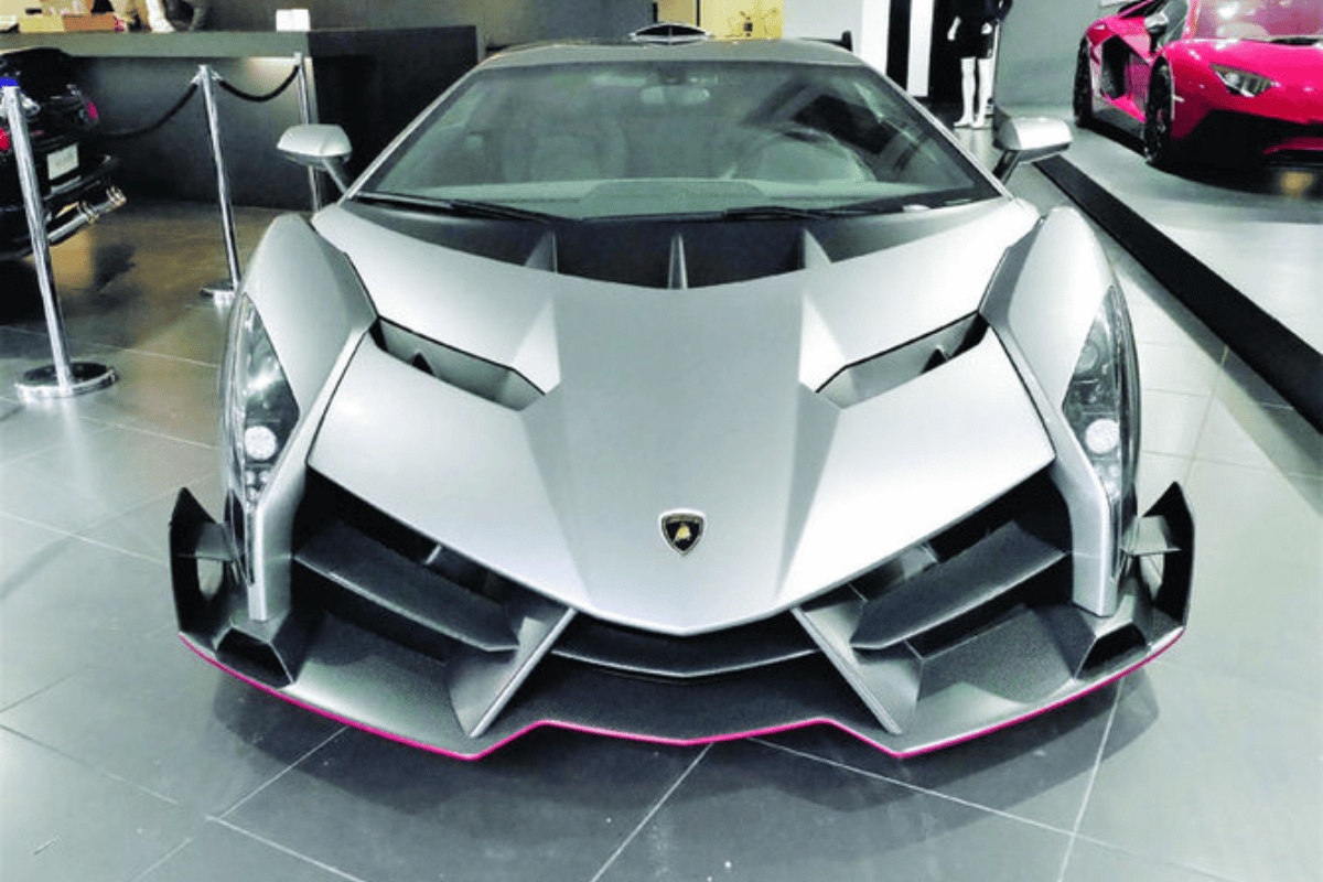 Lamborghini Veneno Price In Australia 2024 Lamborghini Veneno Price in India, Mileage, Specs, And Images