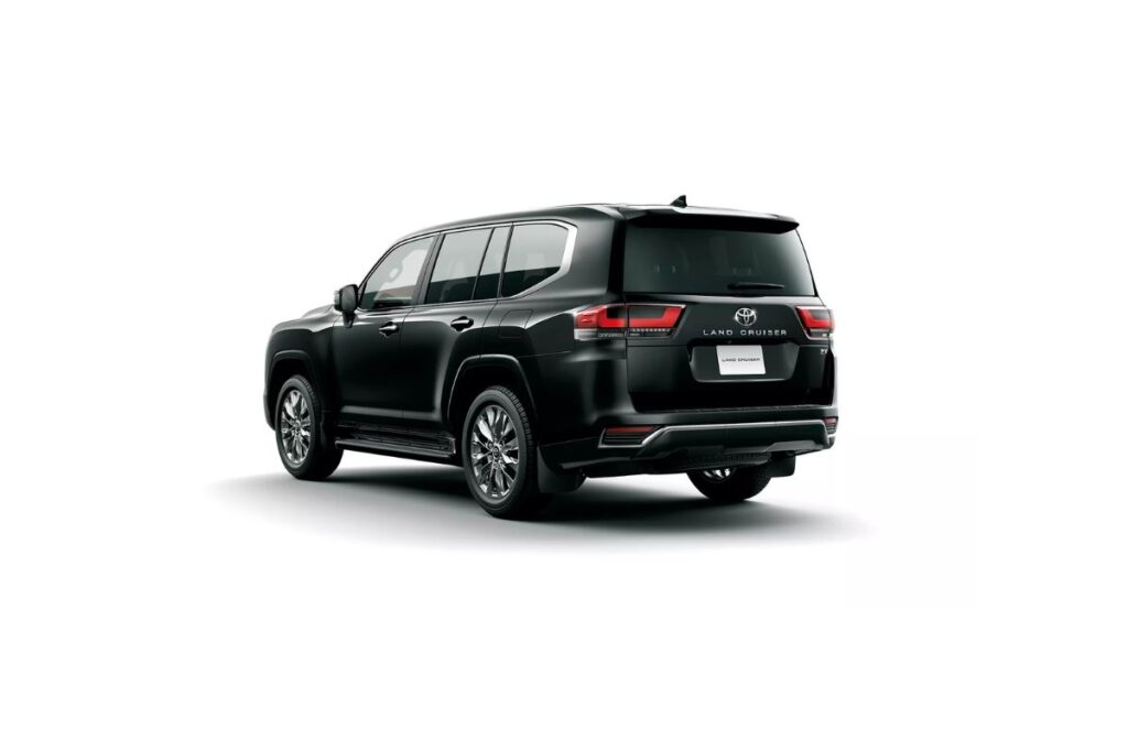 Toyota Land Cruiser Price in India